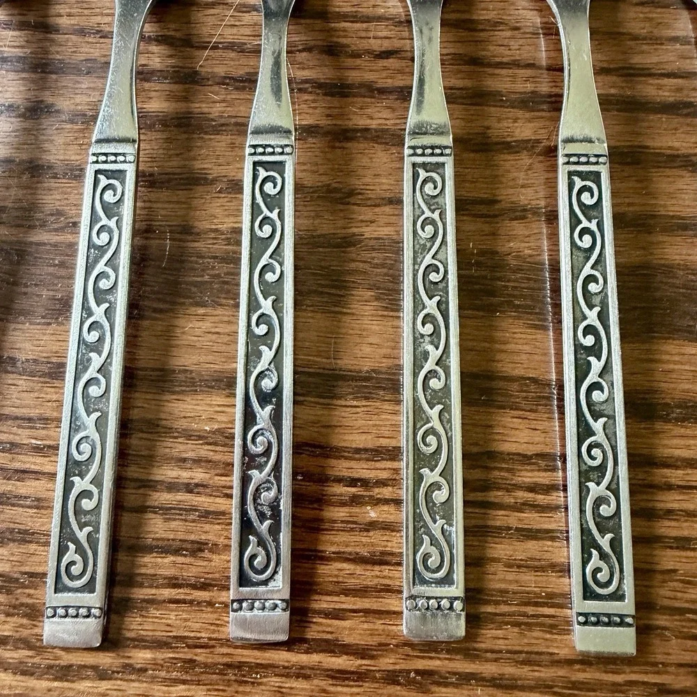 Vintage Oneida Spanish Court Stainless Dinner Forks Set Of 6